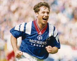 Ally mccoist may be struggling with rangers on the field but off it his dignity remains strong. Pes Miti Del Calcio View Topic Ally Mccoist 1991 1993