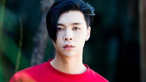 11月，exo官方網站宣佈伯賢將於2021年1月20日發行首張日語迷你專輯《baekhyun》。 12月21日，伯賢發佈單曲《amusement park》，歌曲走中板r&b風格，以遊樂園的繽紛景緻比喻對心愛的人的豐富情感。 2021年至今 ：入伍. Johnny Nct Profile And Facts Johnny S Ideal Type Updated