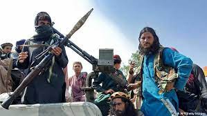 塔利班（普什圖語和波斯語： طالبان ‎，意即「伊斯蘭教的學生」，羅馬拼音轉寫：tālibān），或譯塔勒班，意譯為神學士，是發源於阿富汗 坎達哈地區的遜尼派 伊斯蘭原教旨主義 武裝組織。. Nwermkc8fzdi1m