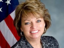 Patti Ritchie's Instagram, Twitter & Facebook