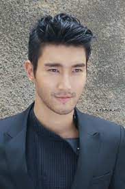 10 Photos Of Siwon Choi Looking Manlier Than Ever Asian Men Hairstyle Asian Haircut Trendy Haircuts Medium
