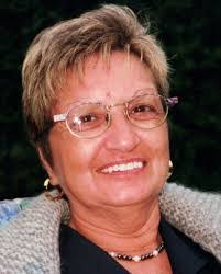 Diane Pilon's Instagram, Twitter & Facebook