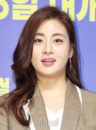 Doctor champ (drama, 2010) 닥터 챔프. ê°•ì†Œë¼ ì˜ˆë¹„ì‹ ëž'ì€ 30ëŒ€ í›„ë°˜ í•œì˜ì‚¬ ìˆ˜ë ¤í•œ ì™¸ëª¨ ì„ ë‚¨ì„ ë…€