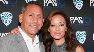 Leah Remini announces divorce from Angelo Pagan after 21 years of marriage 