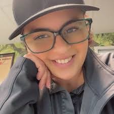 Ashley Pridemore's Instagram, Twitter & Facebook