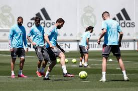 Villarreal is planning already their el final game in four days. Pnej9ojv7ifqbm