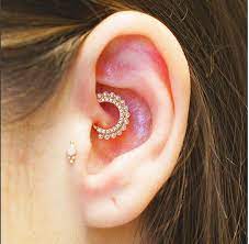 Pin By Kelly Jottay On Bijoux Stud Earrings Unique Flower Earrings Studs Earings Piercings