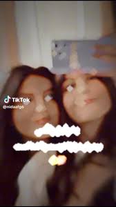 تنها رفيق واقعى❤️ خواهره ❤️كيا قبول دارند؟ كيا دارند ؟ منكه ندارم😏😔