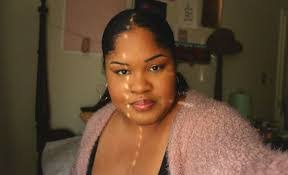 Kelly Turgeon's Instagram, Twitter & Facebook