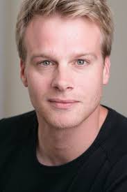 The Handover (Corto 2009)