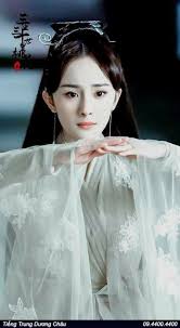 Dương mịch sinh năm 1986 trong một gia đình khá cơ bản tại khu tuyên vũ, nay đã được sáp tháng 6 năm 2014, dương mịch có thai và 2 người có chung với nhau một cô con gái có tên là tiểu. 7 Bá»™ Phim Lam Nen Ten Tuá»•i DÆ°Æ¡ng Má»‹ch Ná»¯ Hoang Cá»• Trang