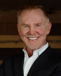 Michael Cooter's Instagram, Twitter & Facebook