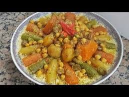 كسكس مغربي مع سر للحصول على مرق عاقد أو خاتر ولذيذ ونتيجة رائعة Youtube Lebanese Recipes Couscous Recipes