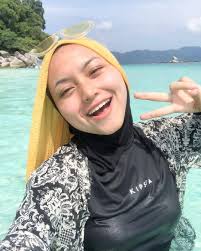 Aku mengelus elusnya ko keluar cairan? Nasib Imah Ohcerita