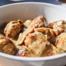 Meatballs With Mushroom Sauce Recipe Panlasang Pinoy Recipes Recipe Pork Recipes Recipes Mushroom Sauce Recipe