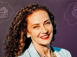 Hey Bestie: How can I feel more secure in my relationship?