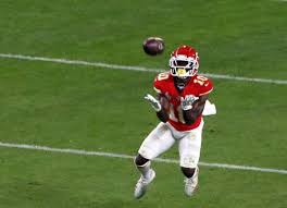 Third And Long Then The Pass That Saved The Chiefs In 2020 Super Bowl Emmanuel Sanders Chief