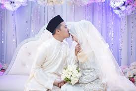 Akad nikah yang berlaku hendaklah sempurna rukun dan syaratnya. Lafaz Taklik Selepas Akad Nikah Untuk Negeri Di Malaysia Islam Itu Indah