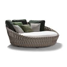 Outdoor rooms outdoor gardens outdoor living outdoor daybed outdoor lounge outdoor seating outdoor hammock outdoor hanging bed cheap sun loungers, buy quality furniture directly from china suppliers:kl c047 free shipping, good service, outdoor belcony daybed, rattan. China Pe Rattan Outdoor Chaise Lounge Day Bed Sunbed Outdoor Furniture China Garden Furniture Wicker Chair And Table