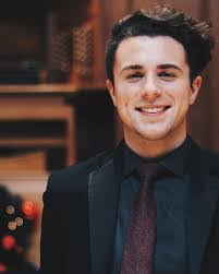 Tanner James's Instagram, Twitter & Facebook