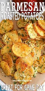 Parmesan Roasted Potatoes In 2020 Health Dinner Recipes Dinner Side Dishes Side Dishes Easy