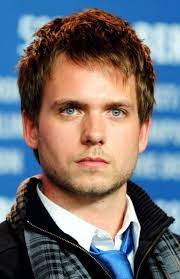 Pictures Photos Of Patrick J Adams Patrick J Adams Cute Celebrities Attractive Guys
