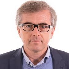 Dejan Simic's Instagram, Twitter & Facebook