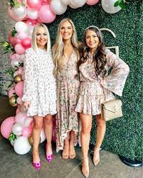 27 Comfortable Summer Baby Shower Outfits For Mom Guests Summer Baby Shower Outfit Baby Shower Outfit For Guest Baby Shower Outfit