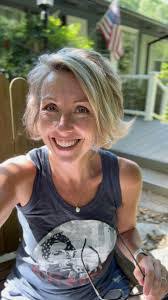 Tammy Sledge's Instagram, Twitter & Facebook