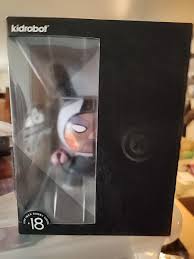 Kidrobot Dunny VOID 18 - 5 Series New In The Box Dirty Robot