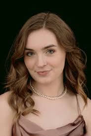 Jolene Dennis's Instagram, Twitter & Facebook