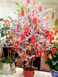 35 Beautiful New Year Tree Decoration Ideas 61 Chinese New Year Decorations New Years Tree Tree Decorations