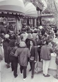D'où vient l'expression jamais deux sans trois ? Black Friday 2020 Ou La Folie Du Shopping Runway Modivo Fr