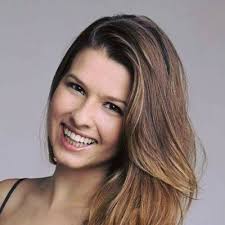 Patricia Vlad's Instagram, Twitter & Facebook