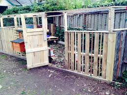 Dec 27, 2012 · vent gleet is a chronic disease of the cloaca, also called the vent ,butt, or as my 5 year old sons suggests the tweeter. Diy Pallet Chicken Coop Or Hen House Chickens Backyard Chicken Coop Pallets Chicken Diy
