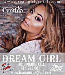 Toni Marsh's Instagram, Twitter & Facebook