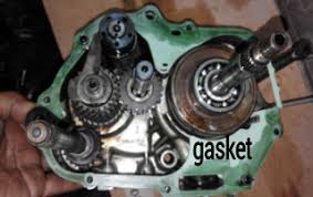 Kuat sangat ke minyak keter kembara en,sebab setahu saya tak ada la kuat sgt….tak perlu buang longshaft nanti tak boleh jalan.mana2 kereta pun kalau kuat minyak ia ada masalah sedikit dekat engine,mungkin engine kereta encik dah banyak sgt carbon dalam ruang pembakaran,atau pun dalam tapak valve,so ini salah satu sebab kereta kuat minyak yg. Punca Gasket Kereta Bocor