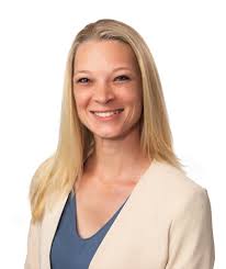 Crystal Decker's Instagram, Twitter & Facebook