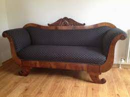 Striped upholstery was popular in this era. 30 Biedermeiersofa Ideen Biedermeier Sofa Biedermeier Sofa