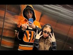 Con su primer tema y hit wapo traketero ya habia alcanzado la fama, y más con la bzrp music session de ella con bizarrap. Nicki Nicole Khea Buscame Ft Paulo Londra Music Video Prod By Last Dude Youtube