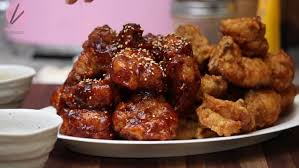 Cocok jadi lauk atau camilan buat nonton drama korea, berikut resep dan cara membuat chicken wings madu a la korea yang bisa kamu coba. Korean Fried Chicken Recipe Video Seonkyoung Longest