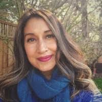 Renee Larios's Instagram, Twitter & Facebook