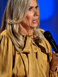 Leanne Morgan Tv Show over Sharing