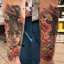 You will find a lot of shading and contouring in this tattoo to give it more depth, and this helps bring a sufficient amount of realism into the tattoo. Top 109 Best Geisha Tattoo Ideas 2021 Inspiration Guide