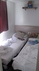 Zweites Schlafzimmer Mit Etwas Schmalen Betten Picture Of Camping Peros Zaton Tripadvisor