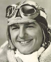 100-year-old Kay Wells went from WWII nurse to performing with operas and  orchestras