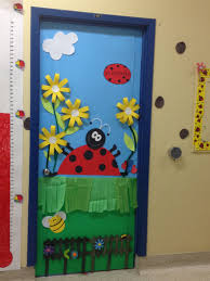 Epingle Par Nath Couture Sur Bricolage Decoration Porte De Classe Decoration Classe Deco Porte
