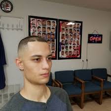 CHARLIE'S BARBERSHOP