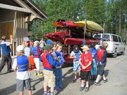 Trailside discovery camp is an award winning camp program in alaska that provides a broad range of outdoor environmental education experiences for students ages 4 to 16 from all economic, social, and cultural backgrounds. Trailside Discovery Akcenterblog