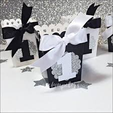 Black And White Theme Birthday Party Little Man First Birthday Party Favors Black And White Un Jefe En Panales Tematica Panales